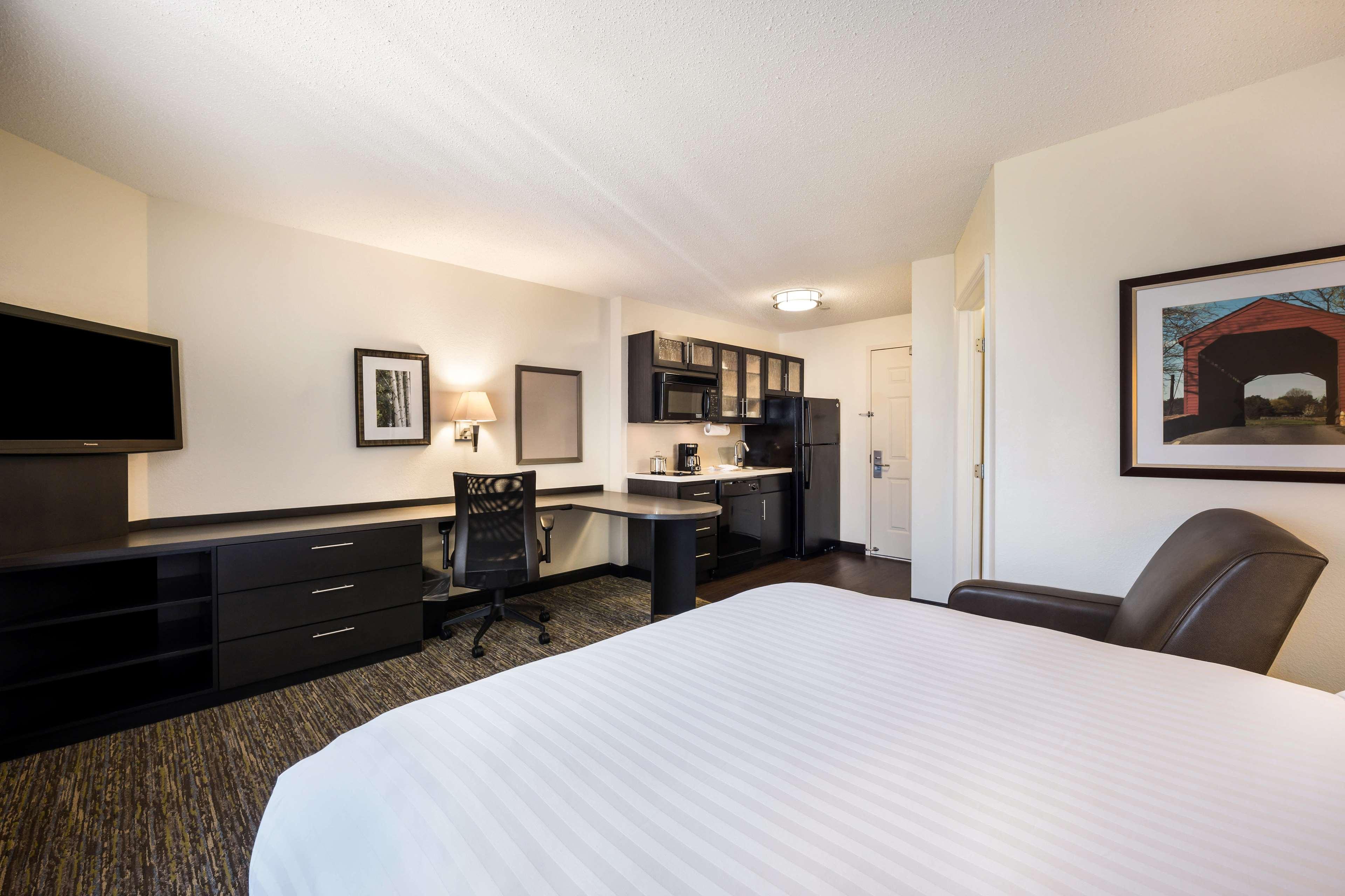 Sonesta Simply Suites Албукерке Екстериор снимка
